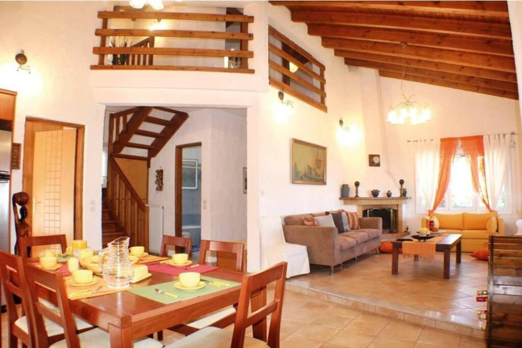 Platanos Estate Villa Akrata Bagian luar foto